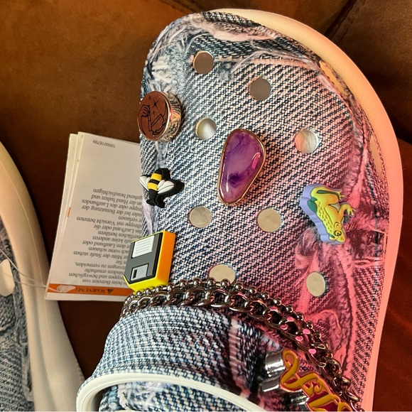 SZA Crocs Classic Crush Clog Limited Edition! - Picture 4 of 9